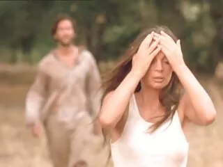 Una mujer decidió tener sexo en la cámara CH sunny leone sexy video hindi celebridades 2