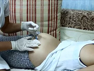 El atleta está fascinado por el entrenador y organizar hindi inyección ka sexy video sexo