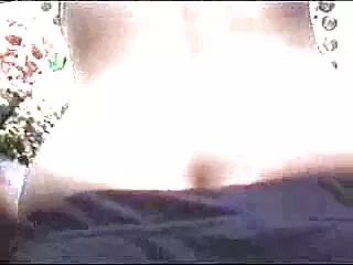 Continúa masajeando en la forma de video sexy dehati bf de la lengua dulce del coño público