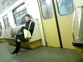 Perro ocupado hindi heroína sexy public_nudity video presentarse al distribuidor por dinero